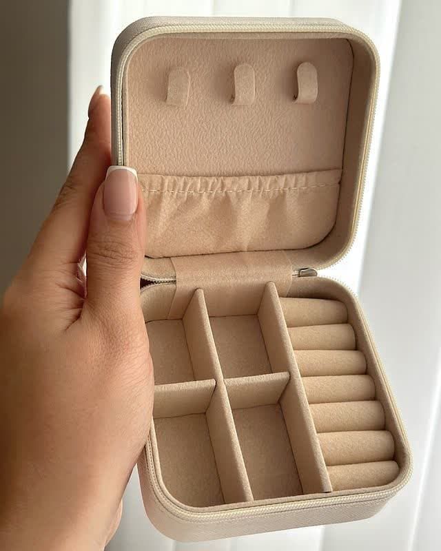 جعبه جواهرات کد 1941